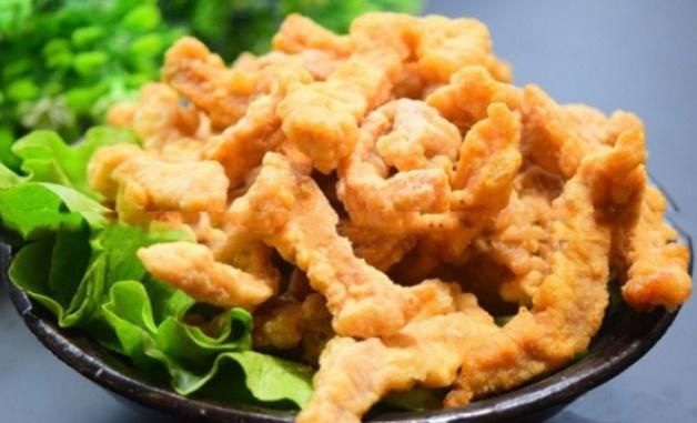  『面粉』炸酥肉，别用面粉和淀粉了，换成“它”，冷却后一样酥脆可口
