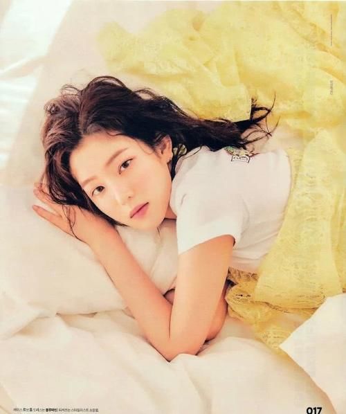 『裴珠』裴珠泫、涩琪合体拍杂志,油画少女穿搭太梦幻,网友:仙女标配