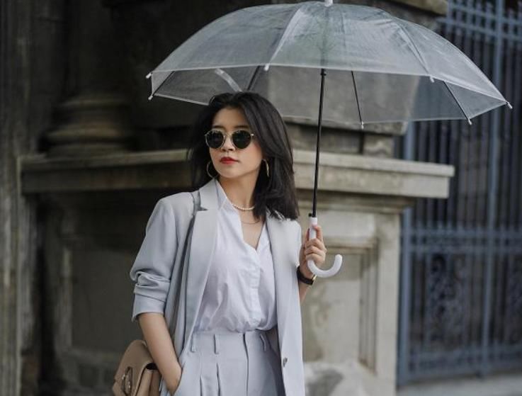  「职场中」中年女教师上班怎么穿？这4大原则12组搭配，得体又不失时尚气质
