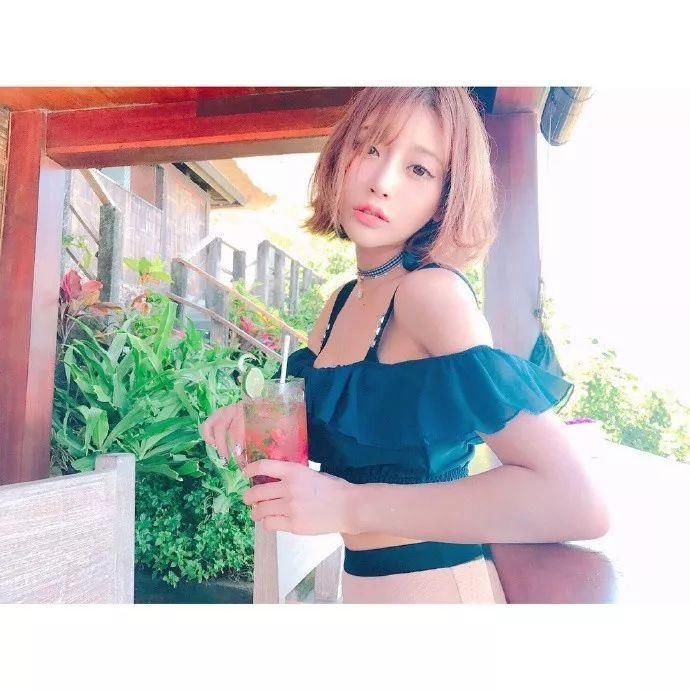 出门不用穿内衣，是夏天每个女生的终极梦想!