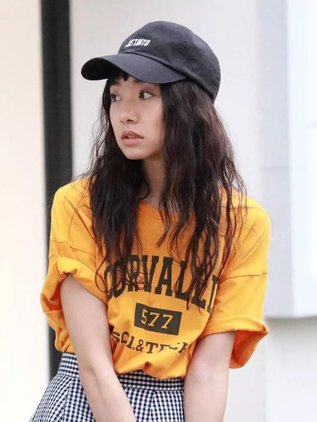 搭配｜宋茜、戚薇……女星中的时髦精告诉我们：美式休闲风是夏日