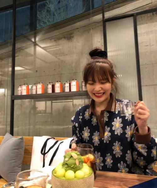 「女生」喜欢清新风的女生,快来学学朴秀荣怎么穿!尤其第三种巨时髦