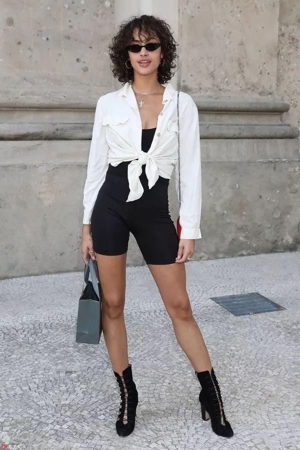 穿卡戴珊同款“骑行裤”上班的那位搭配师，来我办公室一下!