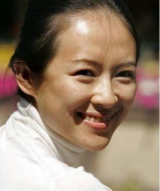  「出油」被油性皮肤深深困扰的我，终于找到了解决办法