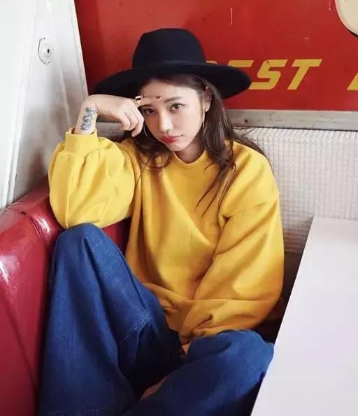 42岁冻龄“阿姨”颜值吊打未成年，“美少女”究竟吃了什么仙丹？