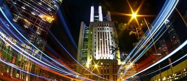 摄影技巧:拍摄车轨,这四招教你拍出好看的车轨