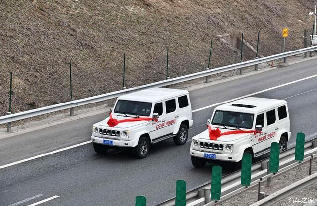  『之车』以北京之车迎接北京援鄂医疗队凯旋，别有深意