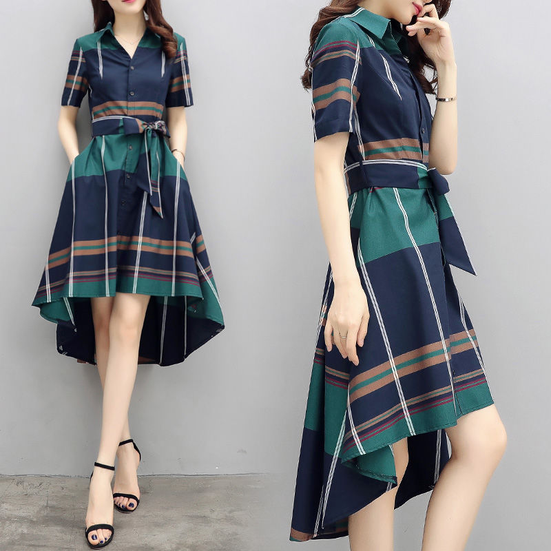 39岁的妈妈真没故意扮嫩，全靠减龄连衣裙，嫩的像20岁小姑娘