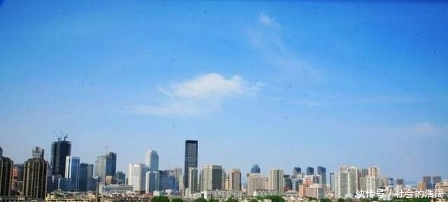  「中山区」广东的一个“市”和辽宁的一个“区”, 名字一模一样