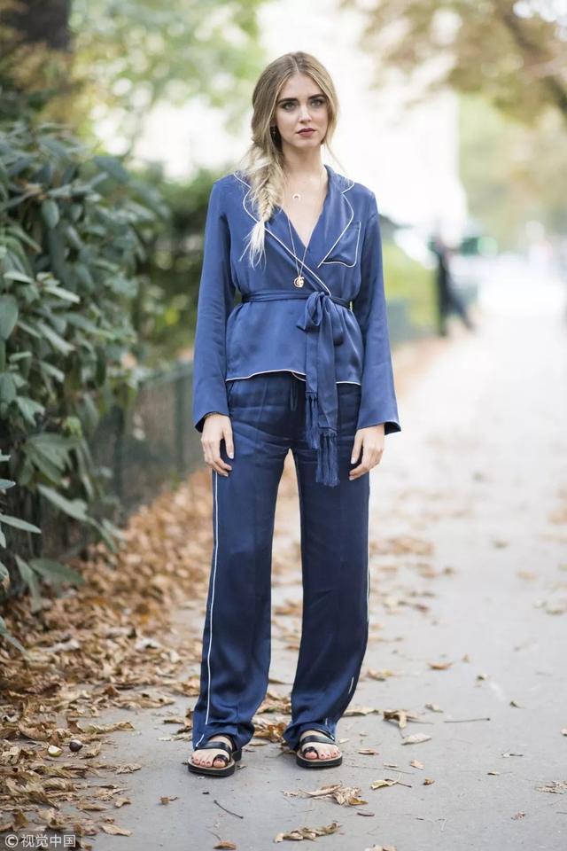 时尚圈宠爱的睡衣风，和睡衣真不同