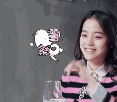 素颜的欧阳娜娜撞脸“朱碧石”?网友:像是亲姐妹!