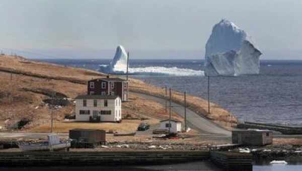 小镇居民一夜醒来吓了一跳