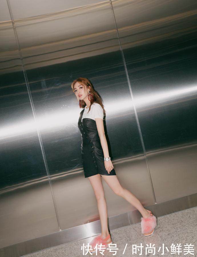 杨颖真只有168？穿高腰裙搭T恤秀腿，网友：这腿比P过的还美