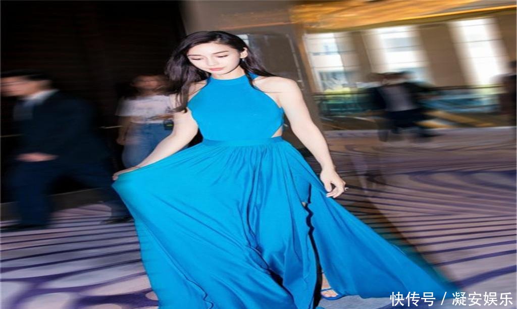 杨颖这身礼服站着看平平无奇, 但当她走路的瞬间, 网友们呆住了