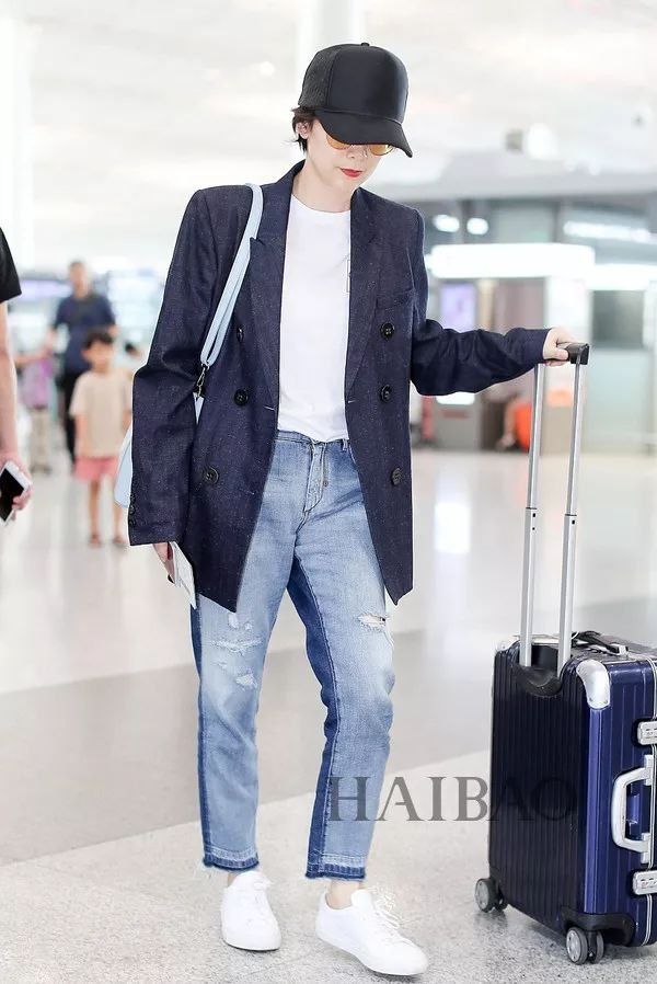 朱亚文女儿这么可爱!关晓彤鹿晗都见过家长了?【海报街拍】