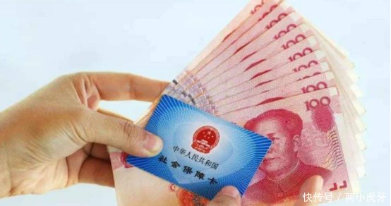 如果不缴社保，每个月存一千在银行，15年后那些钱可以养老吗