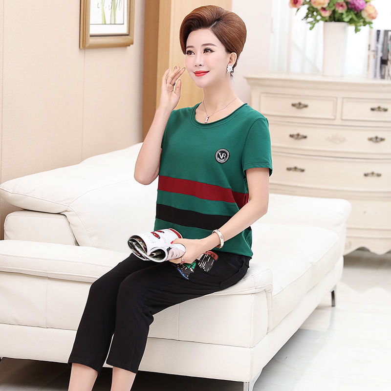 妈妈装给奶奶穿不好，看看“奶奶装”相当不错的选择，不赖