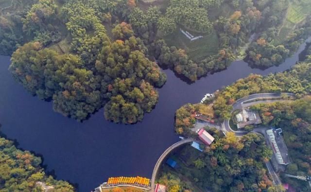 成都出发坐高铁/动车1小时直达!这15个短途旅行圣地等你去打卡(