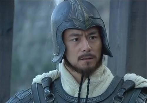  『无人不知』这4人经历告诉我们一道理：千万莫欺少年穷，其中第一个无人不知