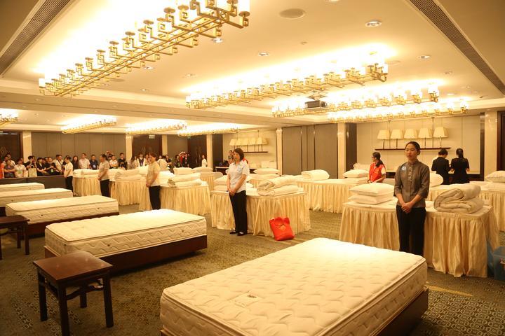 杭州西湖区第二届旅游饭店、餐饮企业服务技能