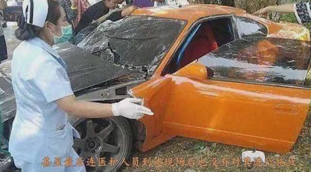 和尚开改装跑车出车祸，说了7个字引起众怒，救护人员都不想救他