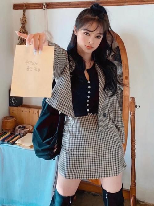  把自己：这4种裙子能穿一整年，真的不考虑一下吗？