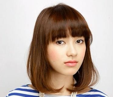  气质■真正有气质的女人，过了35岁很少选这3种发型，比同龄人显老10岁