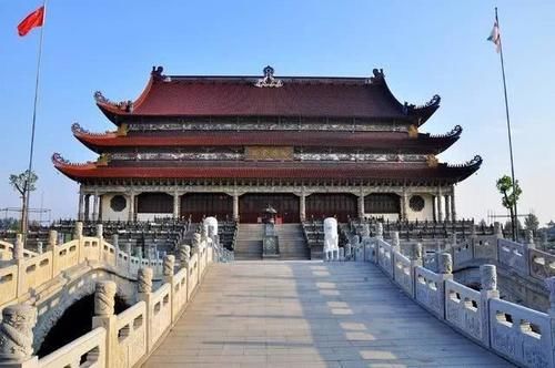 中国面积第一大寺庙，占地500余亩，在河南却并不是少林寺！