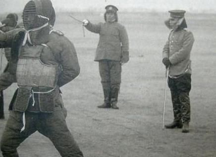 『曾国藩』曾国藩手中有五十万大军都没有造反 袁世凯七万人为何敢逼清帝退位