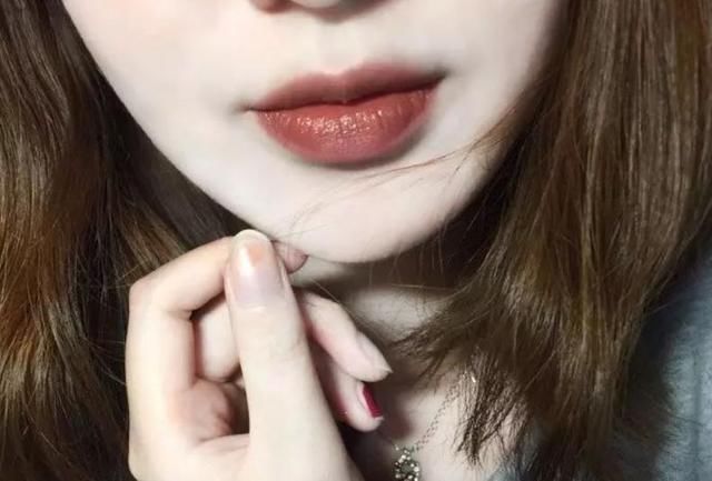 佛系少女最爱的口红颜色都在这儿！让气质显得与世无争淡定恬静