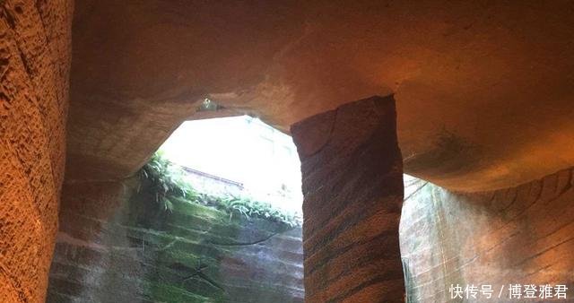 抽干水塘后，村民发现“世界第九大奇迹”，科学家竟无法解释