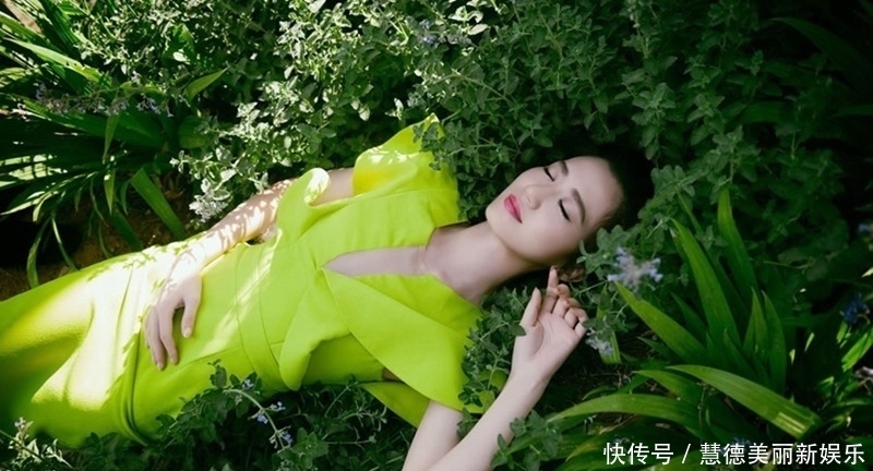 【时尚】时尚穿搭第五十二期,甜心小姐姐的唯美图片