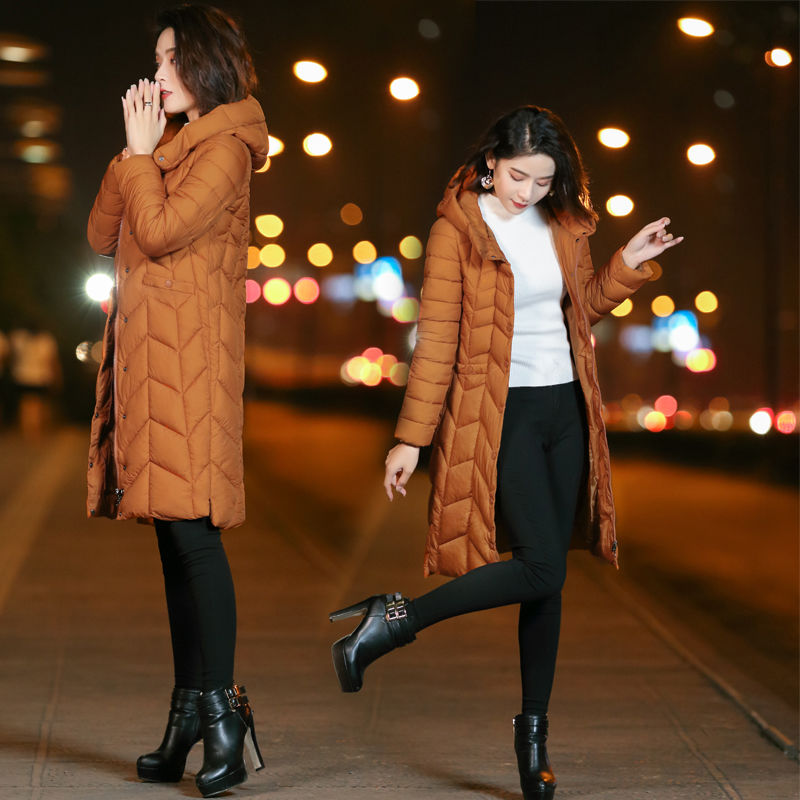 别傻买羽绒服了，贵!瞧这8款棉服好看便宜，70后老婆穿美爆了