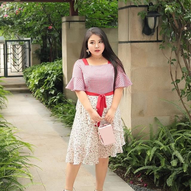 天哪,太漂亮!这些裙子高贵上档次,45岁老婆穿美成20岁姑娘!