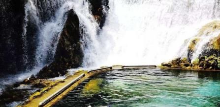 世界唯一的悬崖温泉:可直接饮用还能治疗,就在中国,你去过吗