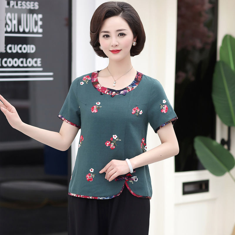 当下流行这款减龄女装，50岁老婆一口气买5件，上身年轻不敢认