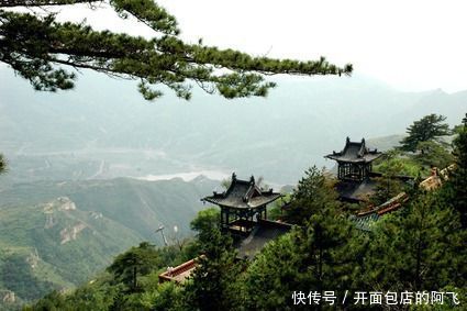 山西最低调的一座山，两峰对峙，风格独具，佛道儒三教竟在此共存