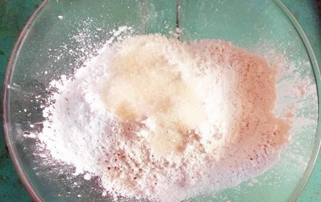  糯米粉：清明,教你最简单的青团,一次就成功,比外面买的好吃,绿色营养