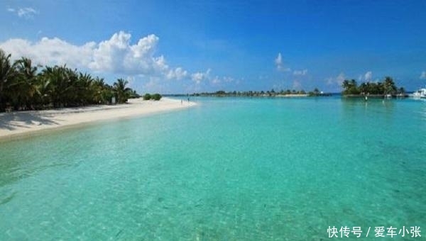 外出旅行时,导游提醒这4样东西最好别带,带了我们未必可以用到