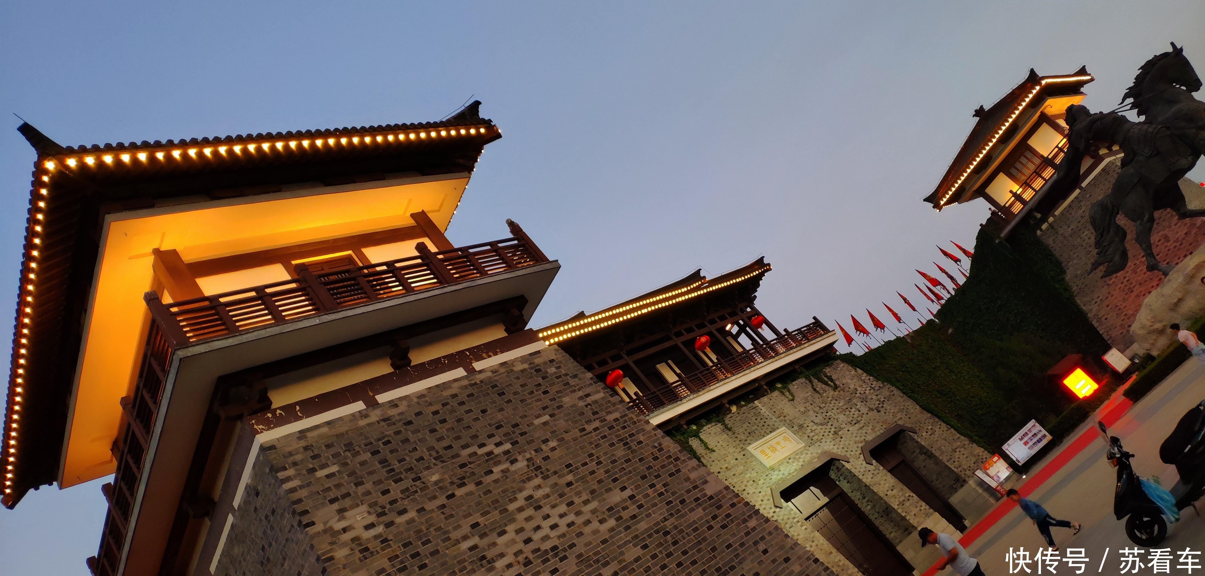  「农民」农村拆迁房为什么农民不愿意搬？除了钱，这个原因才是