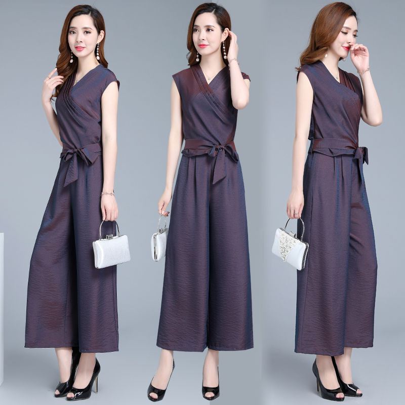 悄悄告诉你:别穿紧身裤，如今流行这阔腿裤套装，洋气高雅超美嫩