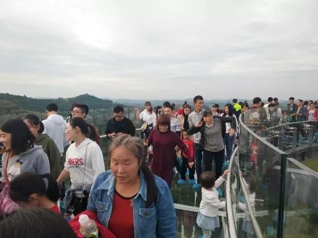 #旅游度假区#春游到南充,安逸得ban