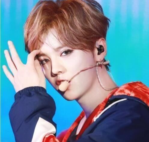  「上榜」拥有金发神颜的爱豆｜蔡徐坤、王一博同上榜，你最pick哪一个