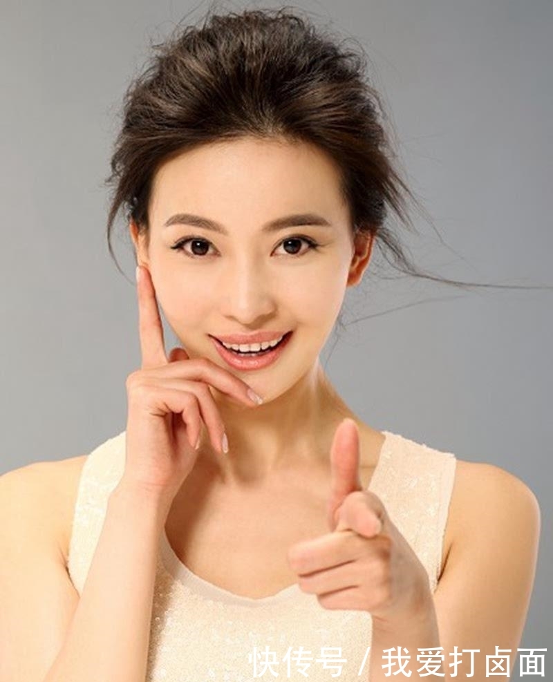  「性感」美女图集，第707期：性感时尚，哪位小姐姐，适合做女朋友呢？