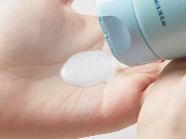 去意大利必买的面膜，敷完皮肤就像水当当的嫩豆腐