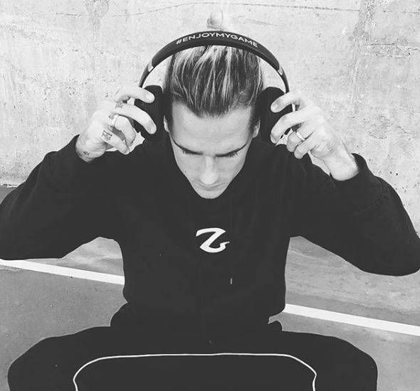 时尚杂志盘点十大最潮球星:拉莫斯姆巴佩在列