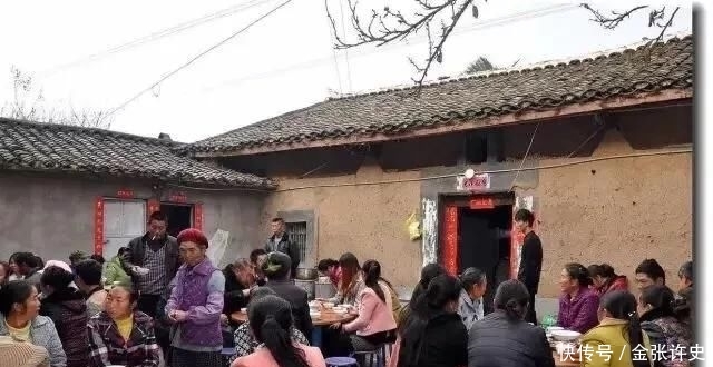  「农村」老家的房子，穷死都不能卖