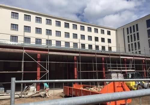 世界最长烂尾楼，荒废80年将重新装修，预计3年后变豪华公寓！