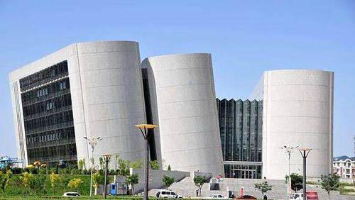 中国建世界级奇迹工程，斥资53亿将沙漠变城市，令老外叹服！