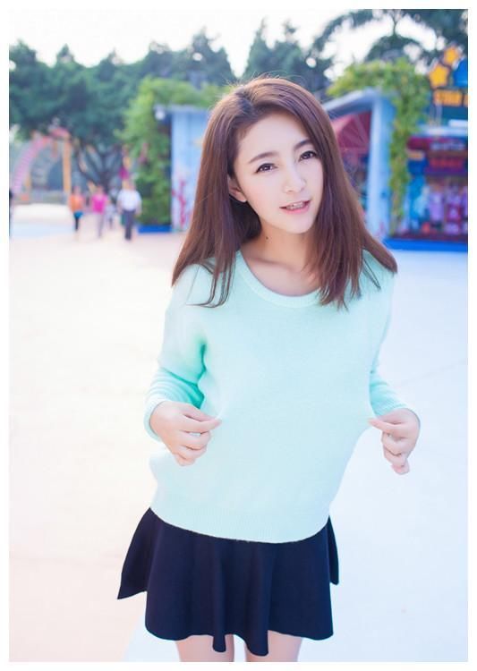 街拍：图1出水芙蓉，图2小女人，图3举手投足释放娇俏魅力！